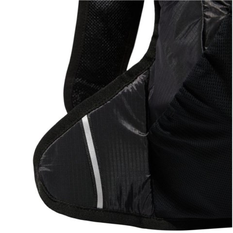 Plecak biegowy Asics Lightweight Running Backpack 2.0 3013A575-001 Asics