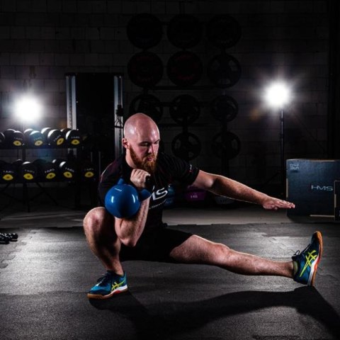 Kettlebell żeliwny Blue HMS KNV24 24kg HMS