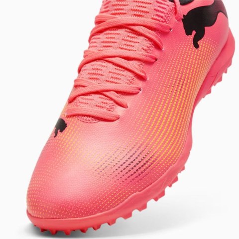 Buty piłkarskie Puma Future 7 Play TT M 107726-03 Puma