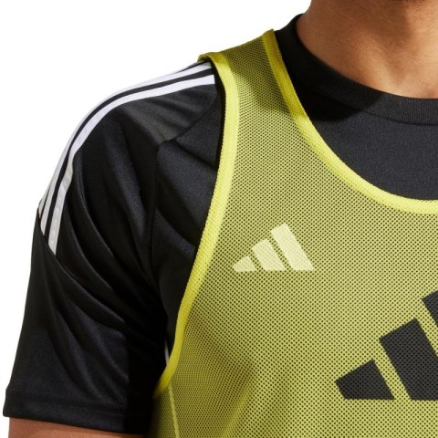 Znacznik adidas Training 24 BIB JF3244 Adidas