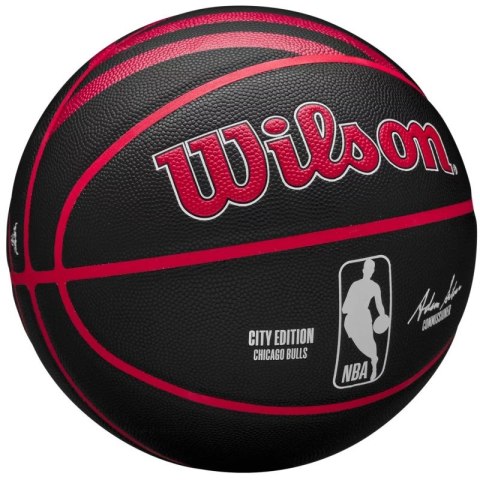 Piłka do koszykówki Wilson NBA Team City Collector Chicago Bulls WZ4024105XB Wilson
