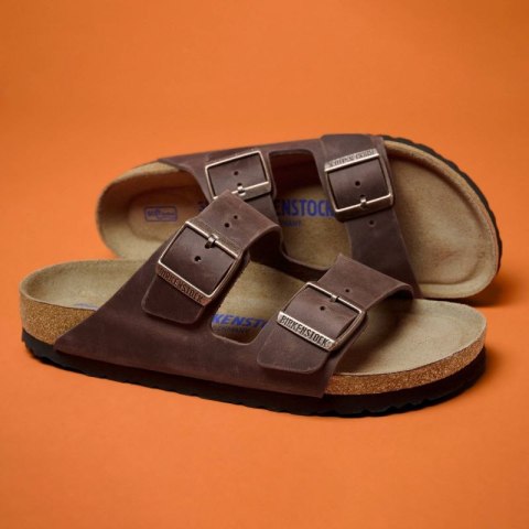 Klapki damskie Birkenstock Arizona Soft Footbed Oiled Leather Habana narrow wąskie (0452763) Birkenstock