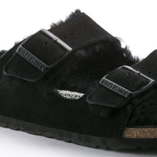 Klapki damskie ocieplane z wełną owczą Birkenstock Arizona VL Shearling Black skóra zamszowa regular szerokie (0752661) Birkenstock