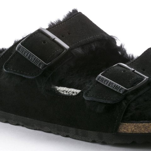 Klapki damskie ocieplane z wełną owczą Birkenstock Arizona VL Shearling Black skóra zamszowa regular szerokie (0752661) Birkenstock