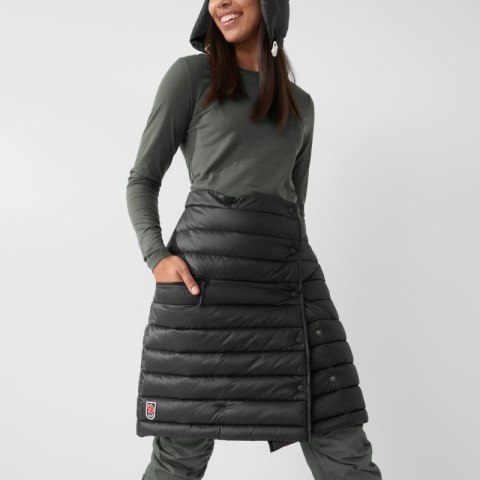 Spódnica trekkingowa damska Fjällräven Expedition Pack Down Skirt Black puchowa czarna (F86367-550) Fjällräven