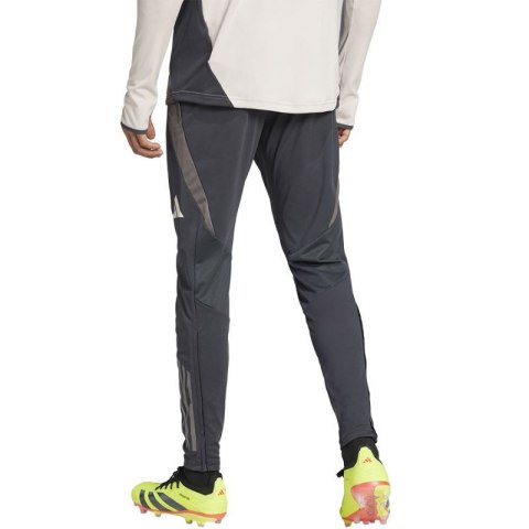 Spodnie adidas Real Madryt Training Panty M IT5096 Adidas