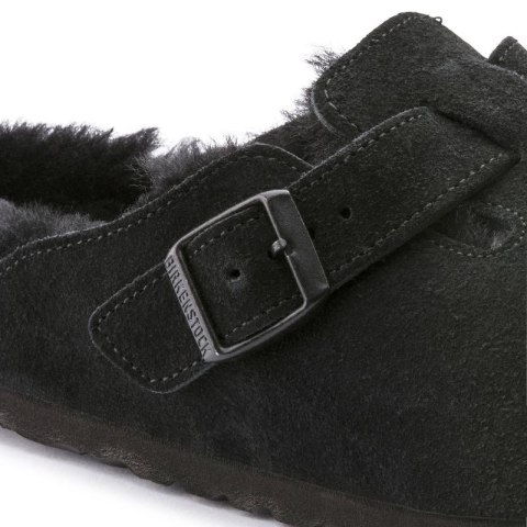 Chodaki damskie ocieplane z wełną owczą Birkenstock Boston Shearling Black skóra zamszowa narrow wąskie (0259883) Birkenstock