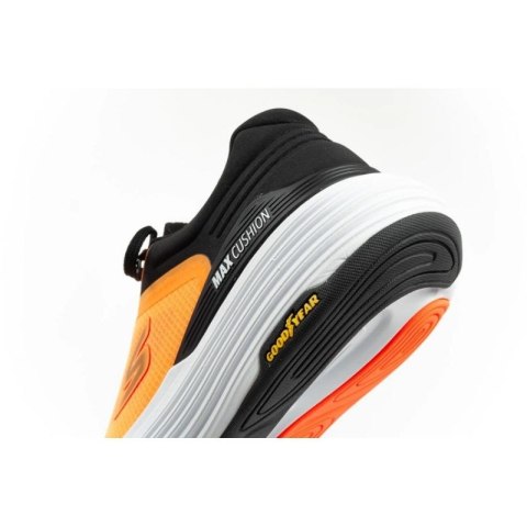Buty do biegania Skechers Max Cushioning M 220932/ORBK Skechers