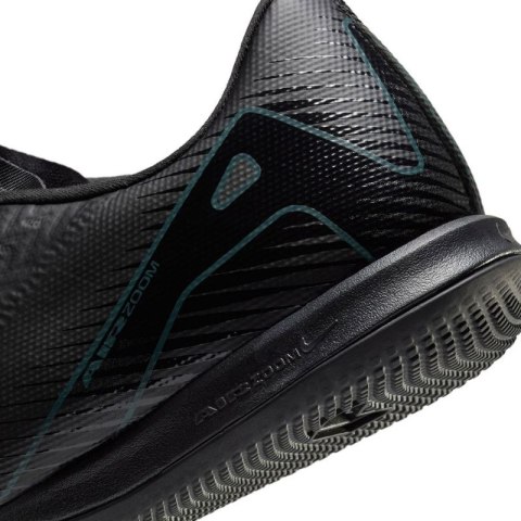 Buty piłkarskie Nike Zoom Mercurial Vapor 16 Academy IC M FQ8434-002 Nike