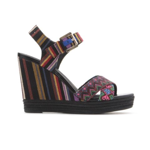 Buty na koturnie Geox W D82P6G 000AW C0042 Geox