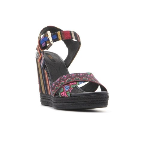 Buty na koturnie Geox W D82P6G 000AW C0042 Geox