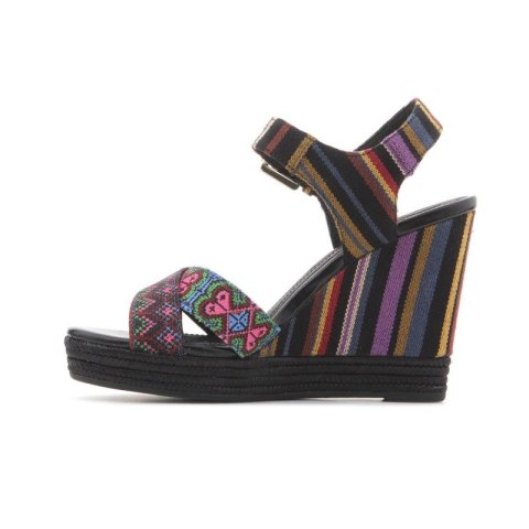 Buty na koturnie Geox W D82P6G 000AW C0042 Geox