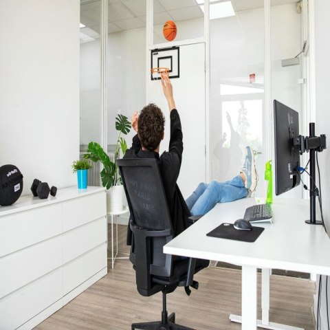 VIRTUFIT TABLICA DO KOSZYKÓWKI PRO MINI Z 2 PIŁKAMI I POMPKĄ - CZARNA Virtufit