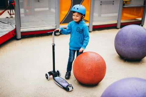HLB1310 LED HULAJNOGA DZIECIĘCA CZARNA NILS FUN NILS FUN