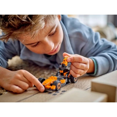 LEGO CITY 60442 F1 Kierowca i bolid McLaren Lego
