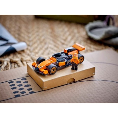 LEGO CITY 60442 F1 Kierowca i bolid McLaren Lego