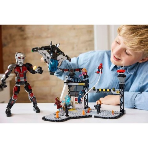 LEGO MARVEL SUPER HEROES 76314 Kapitan Ameryka: Wojna bohaterów — bitwa Lego