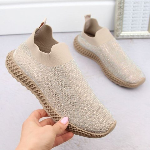 Buty sportowe wsuwane z cyrkoniami D&A W OLI257A beżowe S.Barski