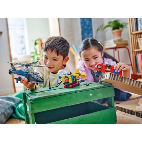 LEGO CITY 60462 Zestaw z helikopterem, wozem strażackim i łodzią podwodną Lego