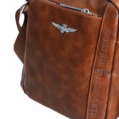 Torba męska na ramię listonoszka Aeronautica Militare Sling Bag Brązowa - AM-1182
