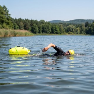 NC1772 DMUCHANA BOJKA DO PŁYWANIA 28L ŻÓŁTA NILS CAMP NILS CAMP
