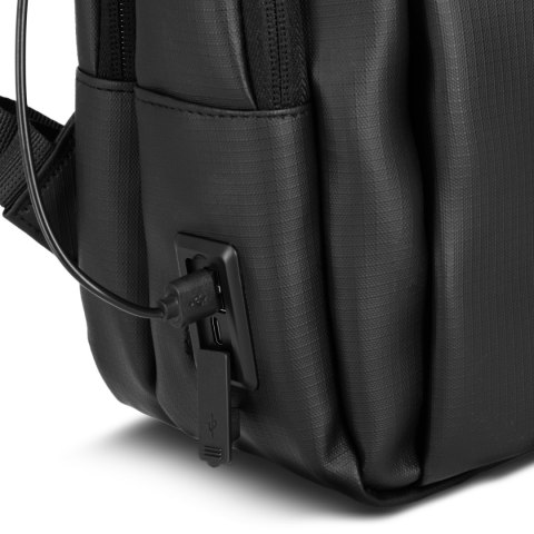 NC4502 PLECAK NA LAPTOP Z USB CZARNY NILS NILS CAMP