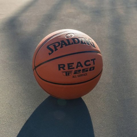 Piłka do koszykówki Spalding React TF-250 76801Z Spalding