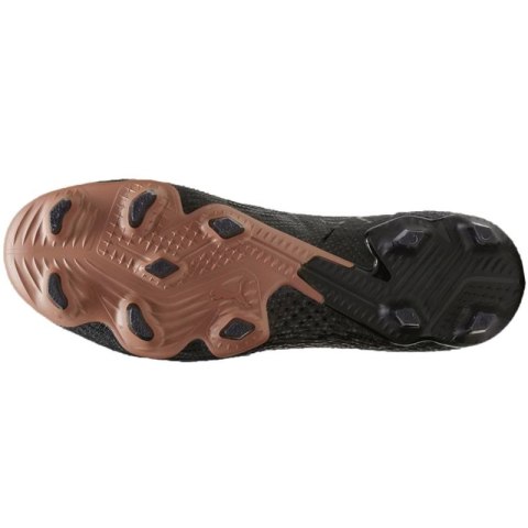 Buty piłkarskie Puma Future 7 Ultimate FG/AG M 107599 02 Puma