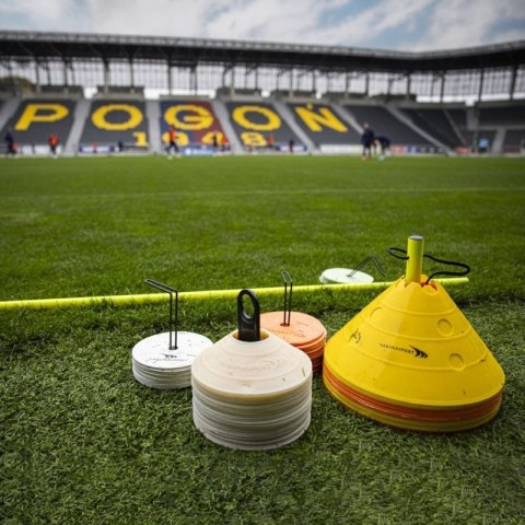 Zestaw - pachołek, chińczyk 20 sztuk 100120 Yakimasport