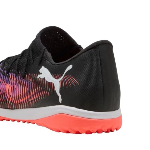 Buty piłkarskie Puma Future 8 Match Low TT M 108374 01 Puma