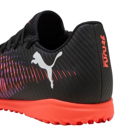 Buty piłkarskie Puma Future 8 Play TT M 108378 01 Puma