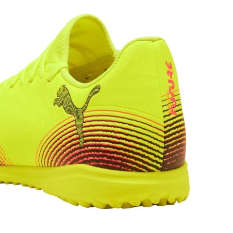 Buty piłkarskie Puma Future 8 Play TT M 108378 03 Puma