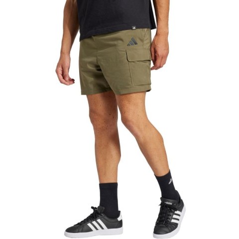 Spodenki adidas Essentials Small Logo Cargo Chelsea M JD1827 Adidas