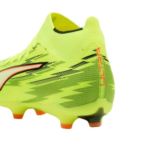 Buty piłkarskie Puma Ultra 6 Match+ FG/AG 108702 01 Puma