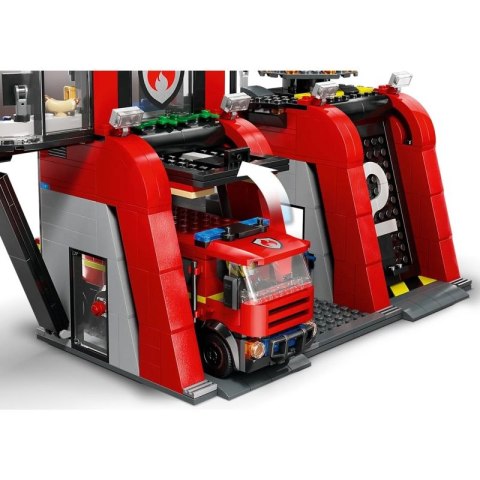 LEGO City 60414 Remiza strażacka z wozem strażackim Lego